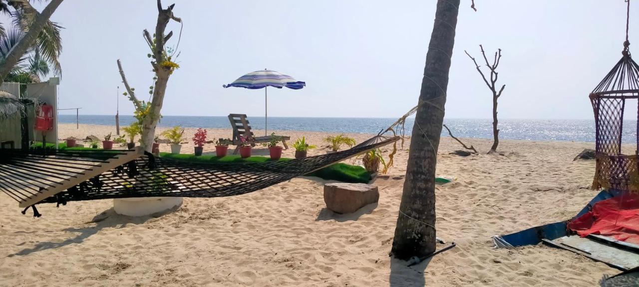 Alivious Beach Homestay Alappuzha Exterior foto