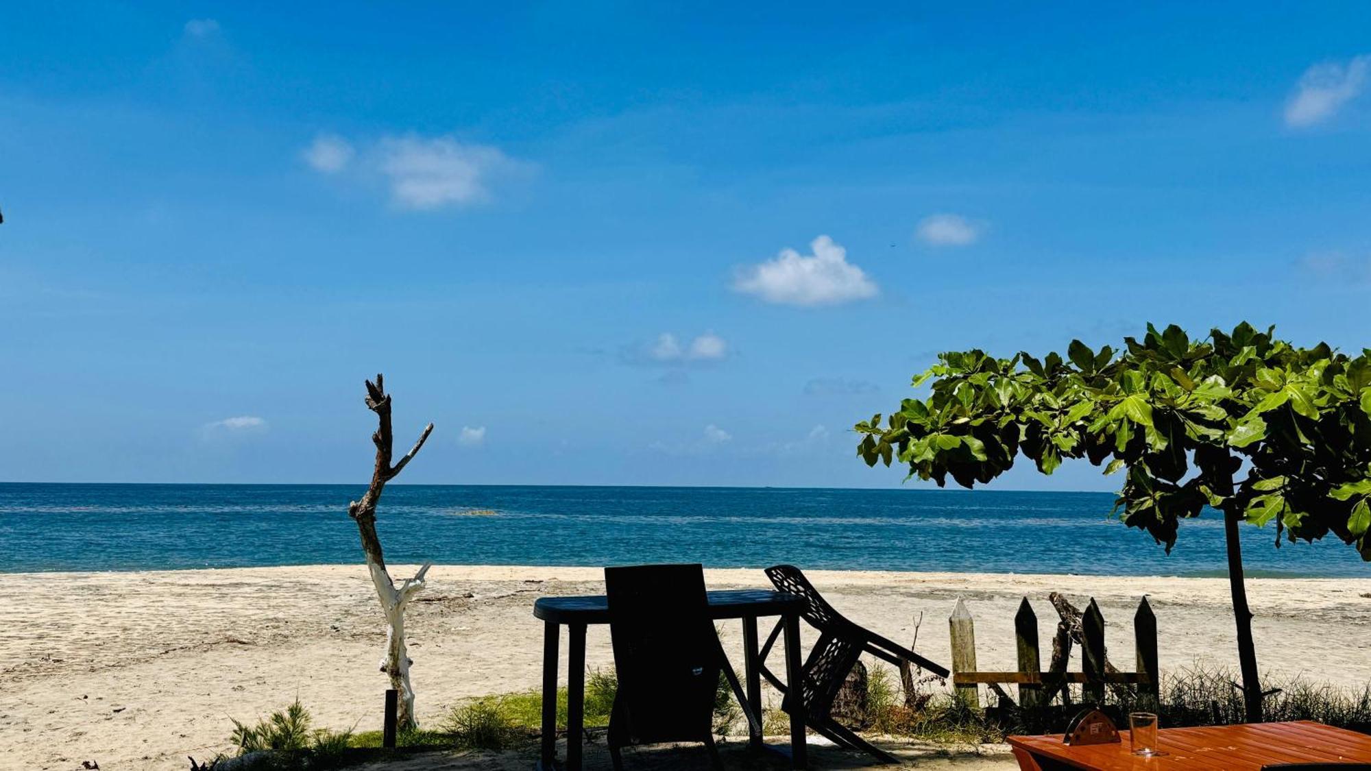 Alivious Beach Homestay Alappuzha Exterior foto